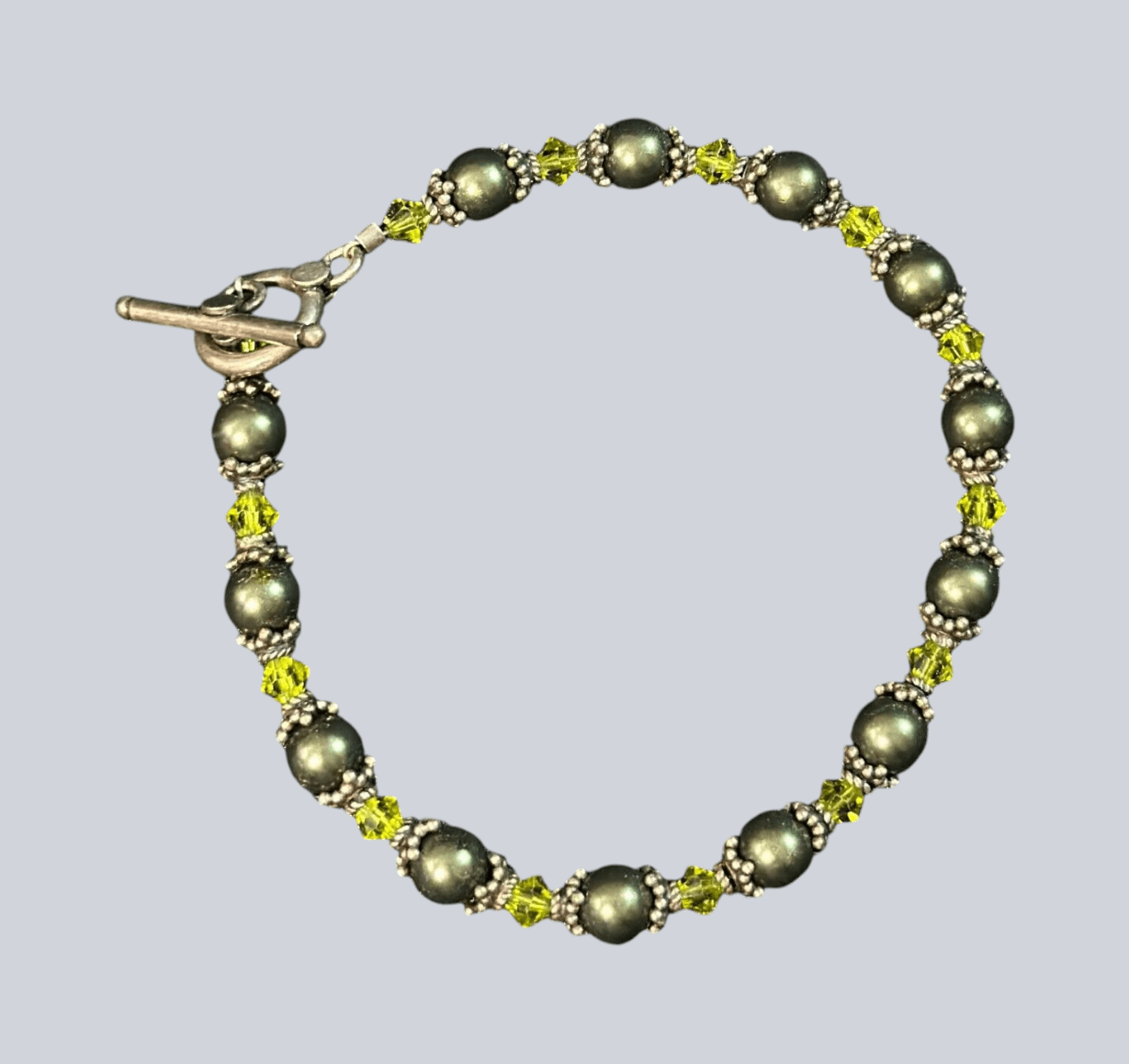 Vintage Faux Pearl and Glass Bead Bracelet 7" Goldtone