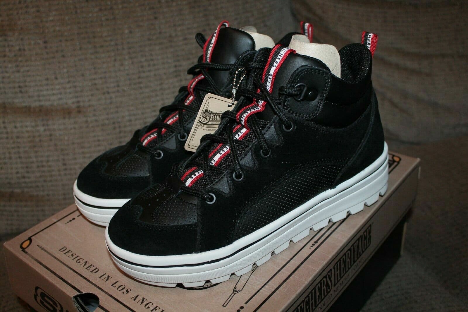 WOMEN'S sz 8, 8.5, 9.5 SKECHERS STREET CLEATS 2 FUNKSHION BLACK (NIB)