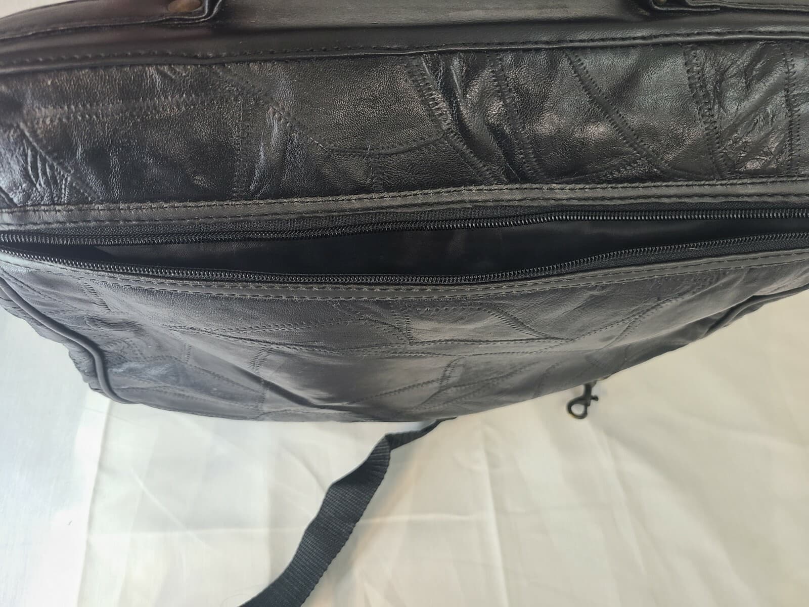 Black Genuine LEATHER Unisex BRIEFCASE Laptop Bag Business Case & Strap - Thumbnail 9
