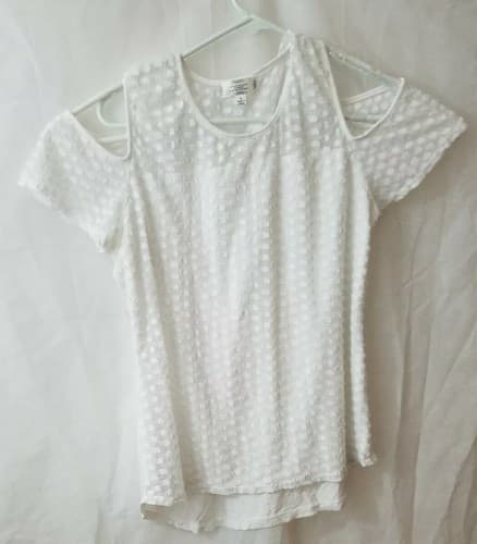 Shannon Ford New York size Womens Large Open Shoulder knit Top