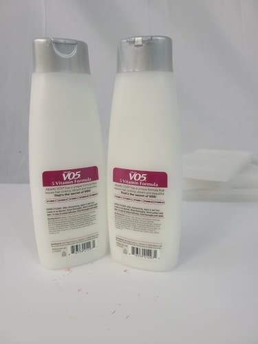 Lot Of 2 VO5 12.5oz Blackberry Sage Tea W/ Herb Extract Revitalizing Conditioner - Thumbnail 2