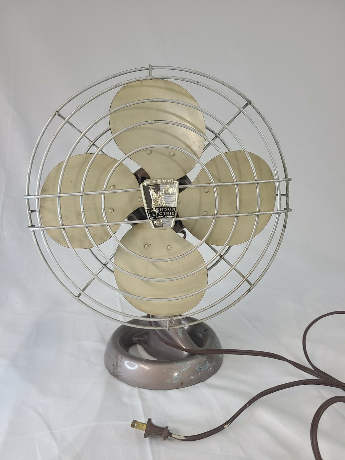 Vintage Emerson Electric Of St. Louis Metal Mid-Century / Industrial Table Fan