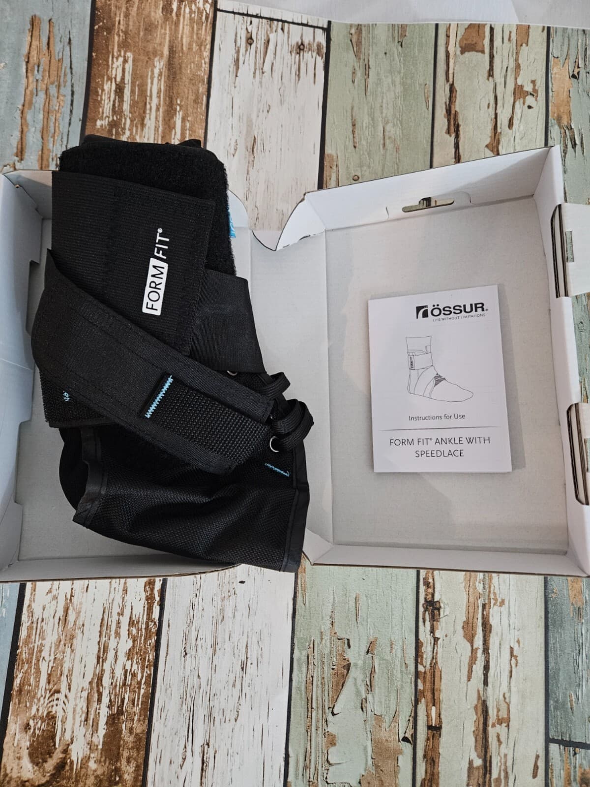 Ossur FormFit Ankle Brace with Speedlace & Figure 8 Straps | Single Pull Closure - Thumbnail 5
