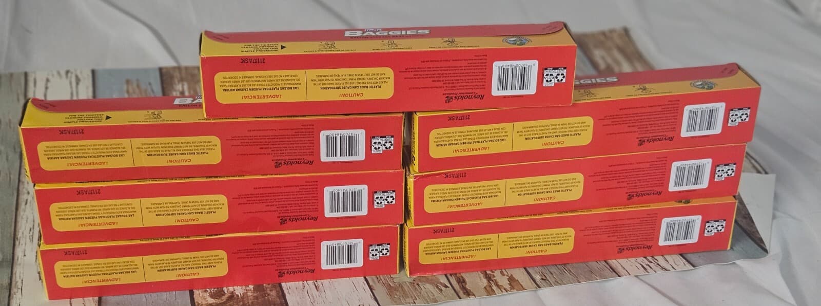 7 LOT Hefty Baggies Food Storage Gallon Size Bags 75 Count + Twist off Ties - Thumbnail 2