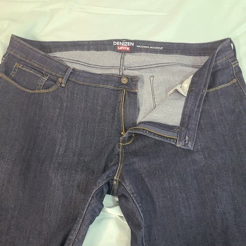2 Pair Womens Plus Size 26 Jeans Excellent Condition Levis Denizen Torrid - Thumbnail 3