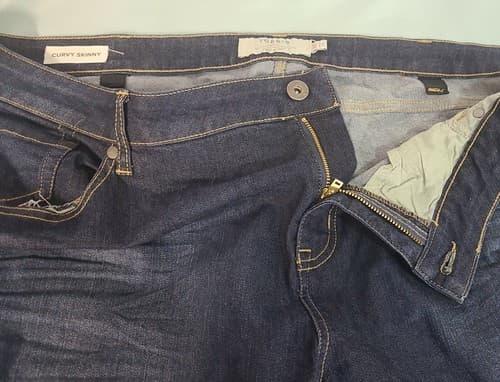 2 Pair Womens Plus Size 26 Jeans Excellent Condition Levis Denizen Torrid - Thumbnail 8