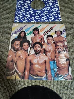G6-28 THE BAR-KAYS Too Hot To Stop - 1976 - SRM-1-1099 - RECORD R&B / FUNK