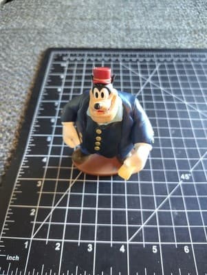 DISNEY RAILROAD PETE AS TRAIN CONDUCTOR 4” PVC FIGURE CAKE TOPPER Disney Store - Thumbnail 3
