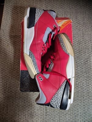 Size 12 - Jordan 3 Retro SE Mid Unite With Box Free Shipping