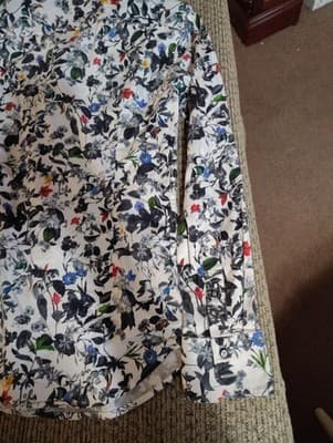 Robert Graham STEVENS Floral Linen Blend Excellent Condition. Size: Medium - Thumbnail 11
