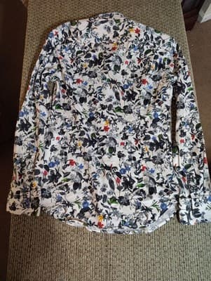 Robert Graham STEVENS Floral Linen Blend Excellent Condition. Size: Medium - Thumbnail 9