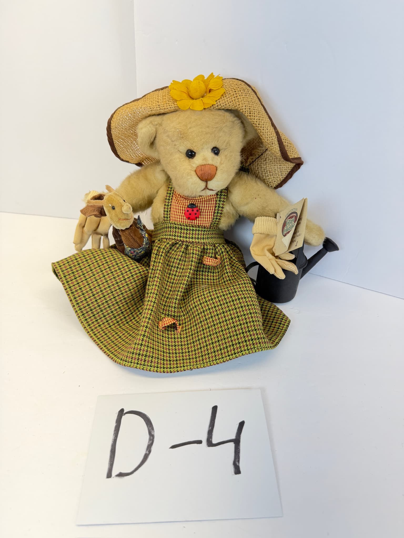 Ganz Cottage Collectibles Gardenia Bear First Edition w/ Tags & Accessories D-4