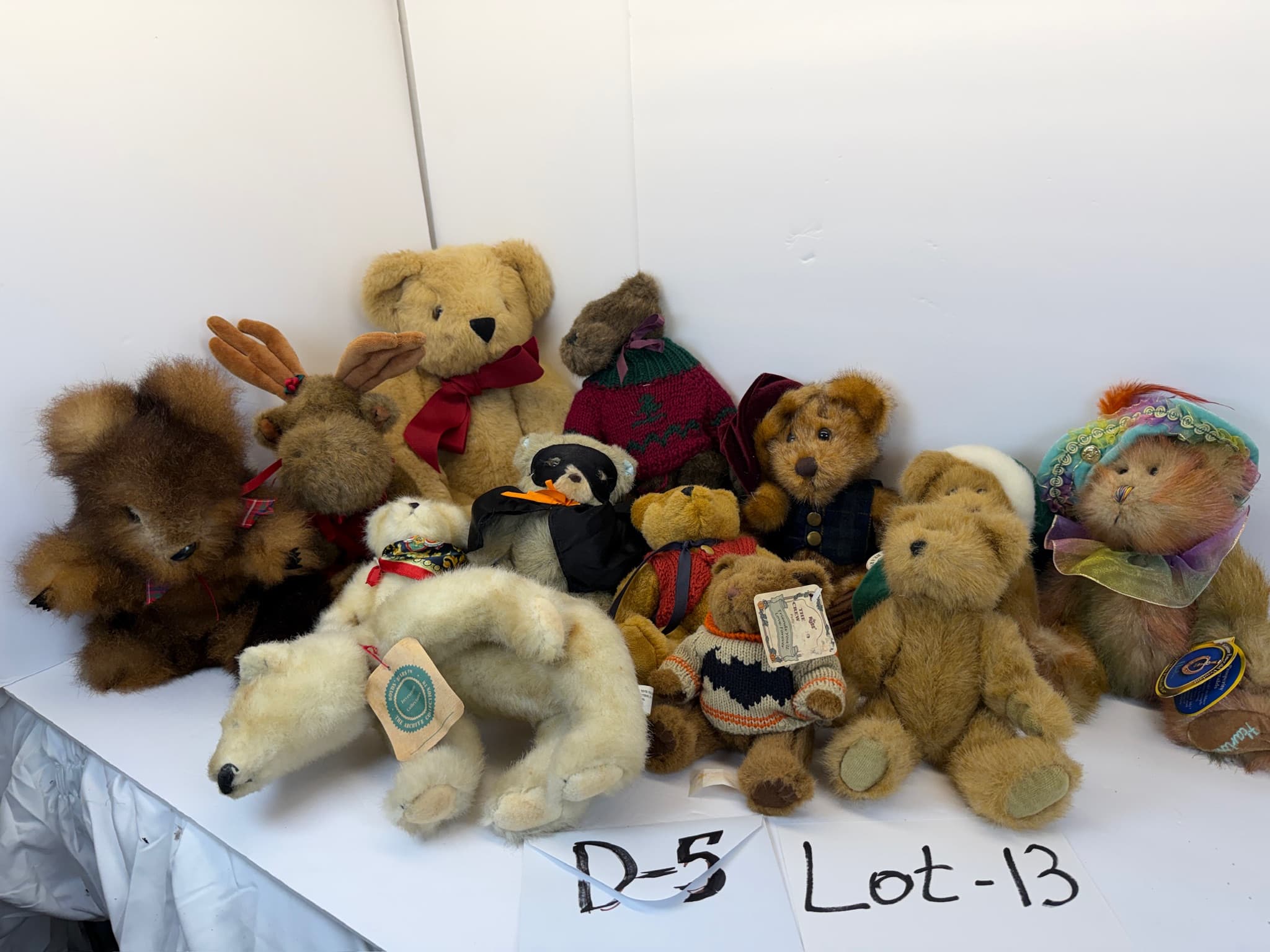 Lot of 10 Vintage Boyds Bears & Russ Plush Toys Collectible Stuffed Animals D-5