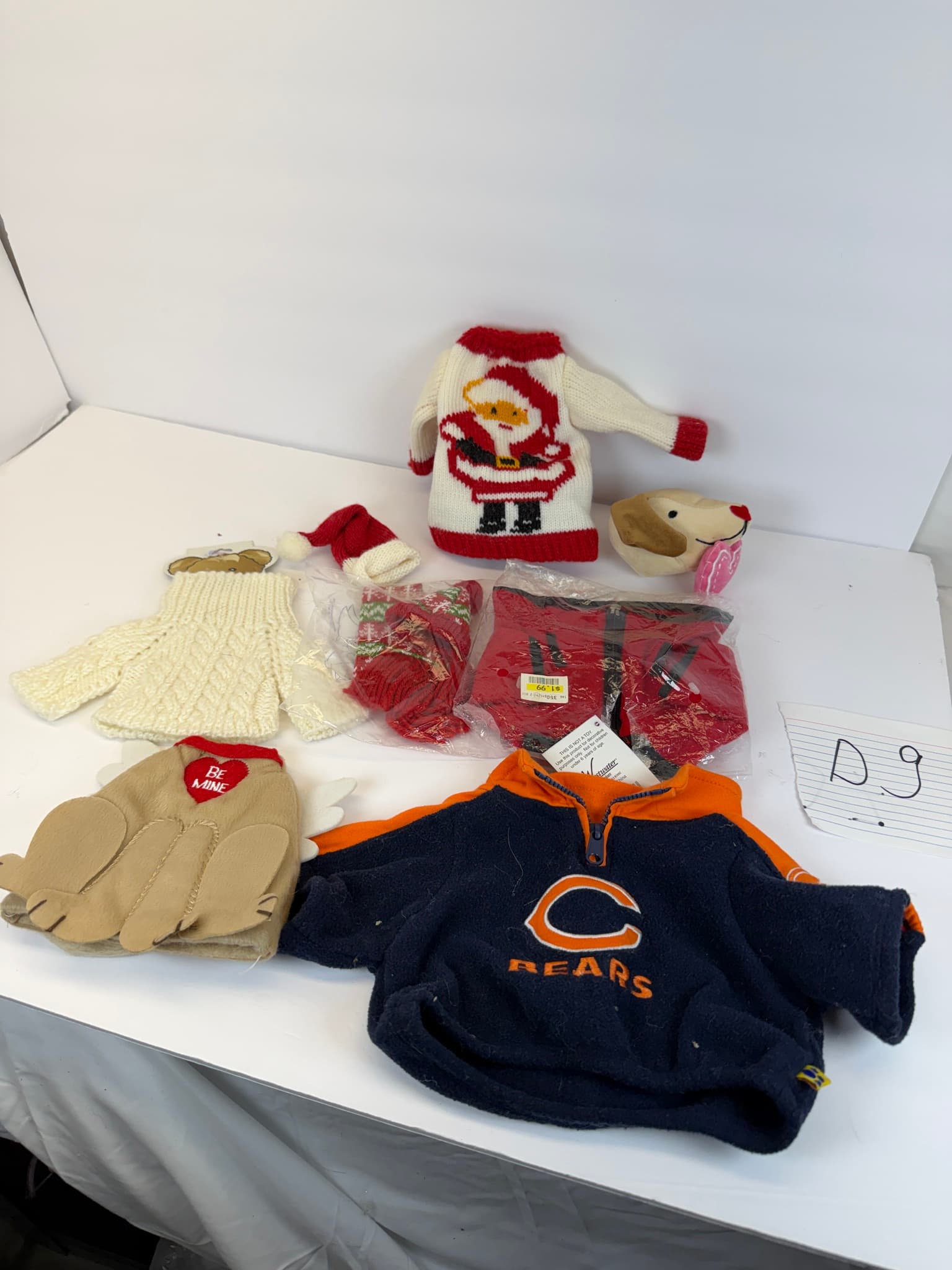 Build-A-Bear Workshop Pet Clothes Bundle - Sweaters, Hats, Accessories - D9