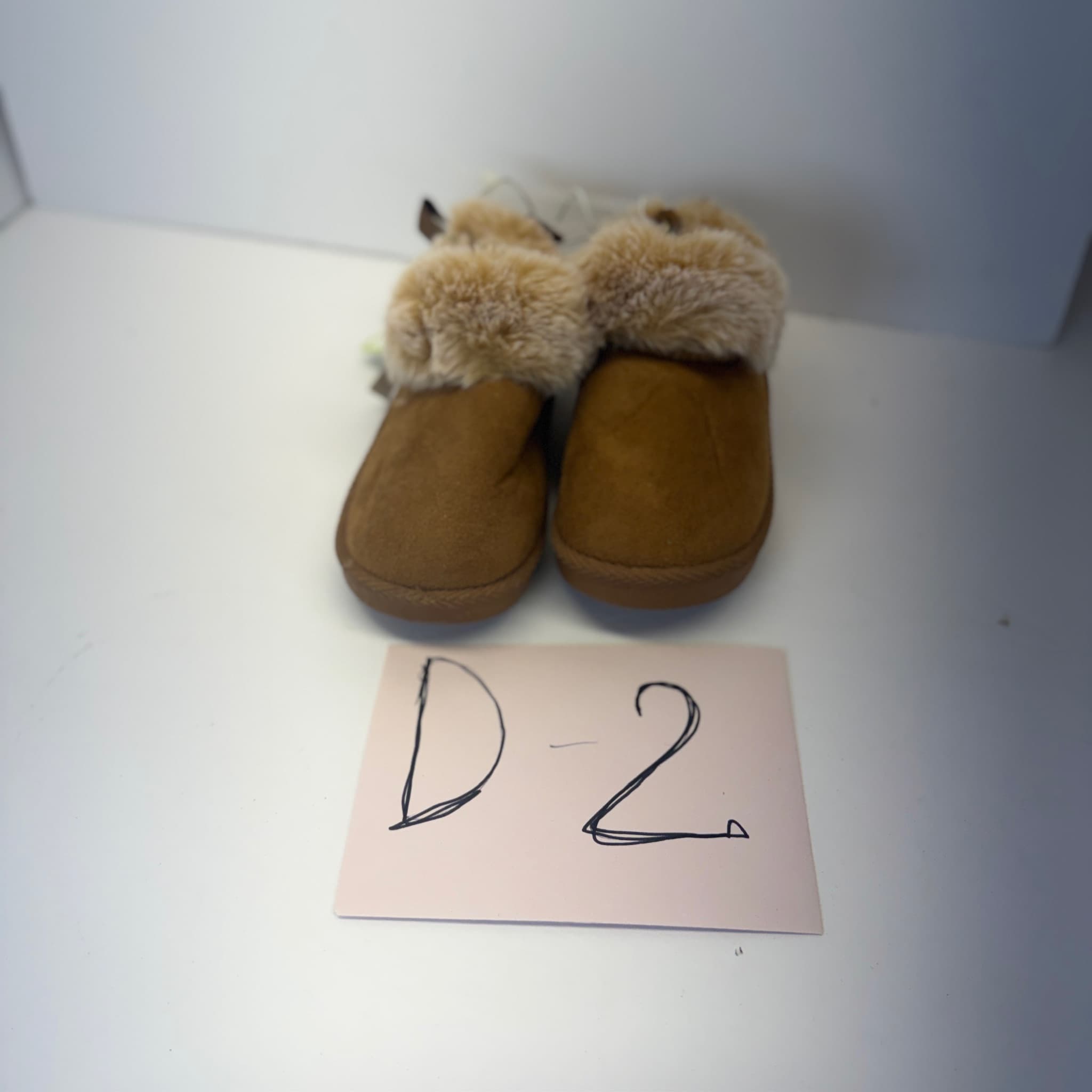 First Steps By Stepping Stones Girls Size 6 Brown Faux Fur Bow Slippers NEW