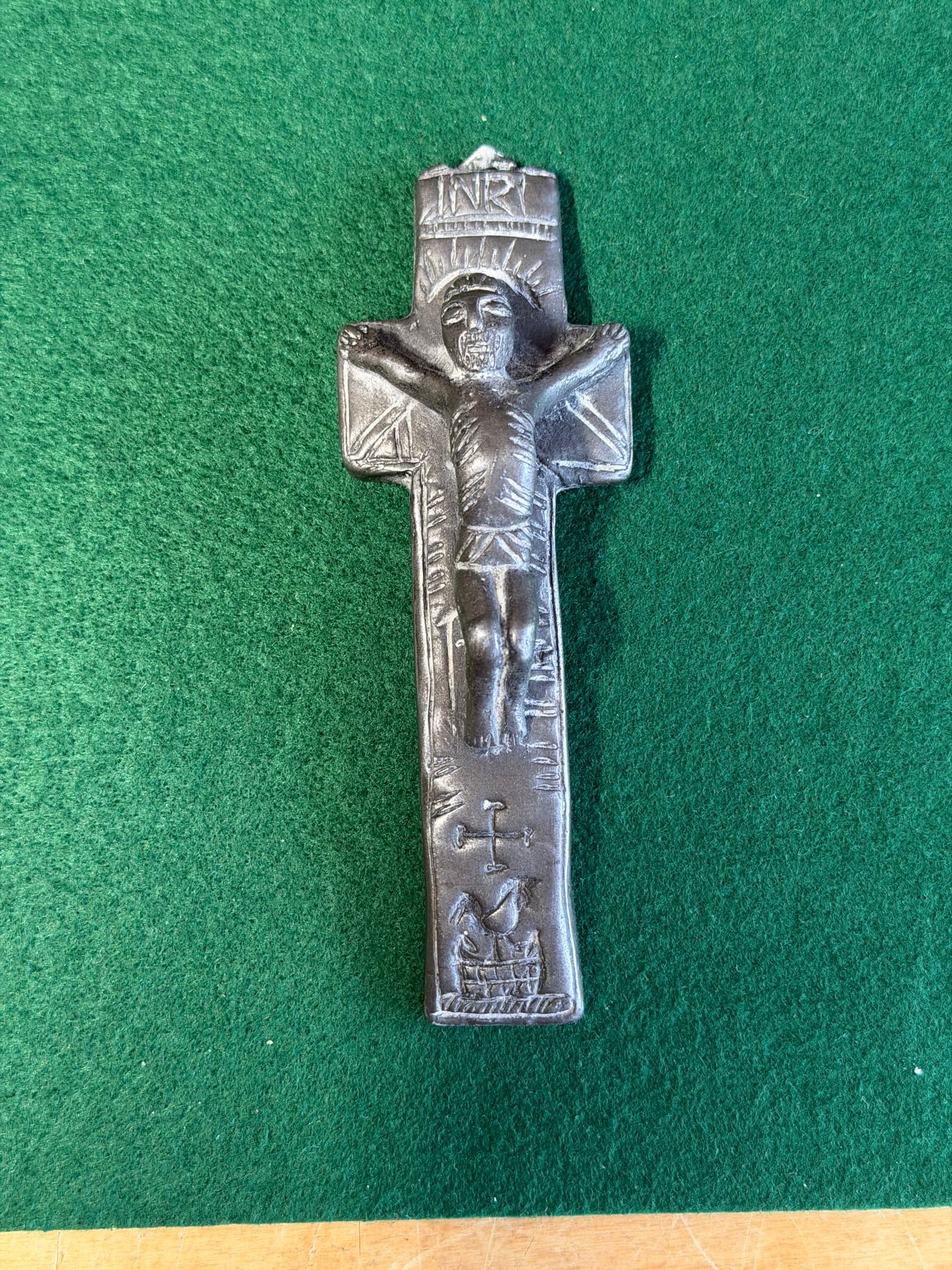 Wild Goose Studio Penal Cross Irish Folk Art Cold-Cast Jesus INRI