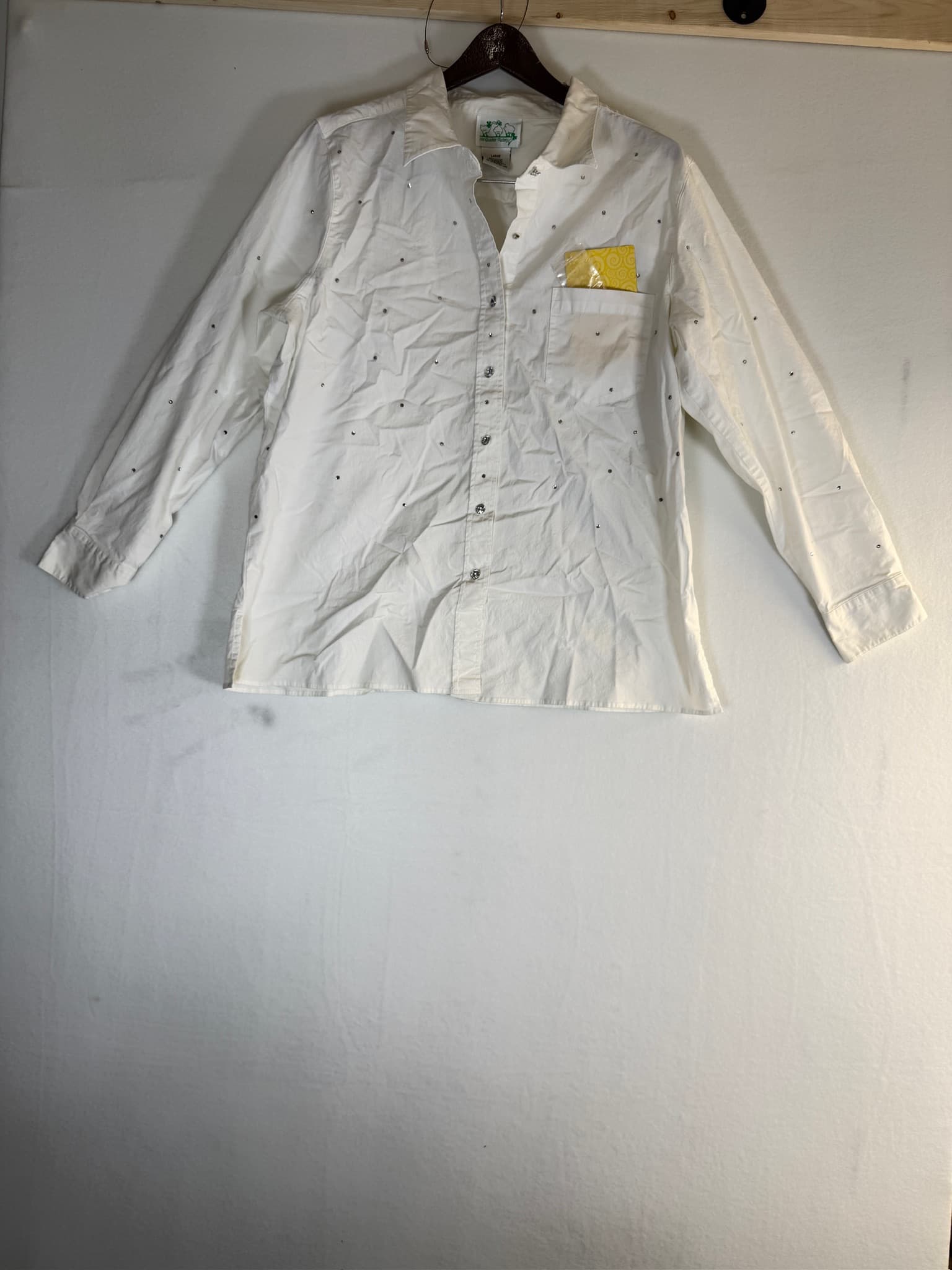 The Quacker Factory Women's White Crystal Button Down Shirt Size Large