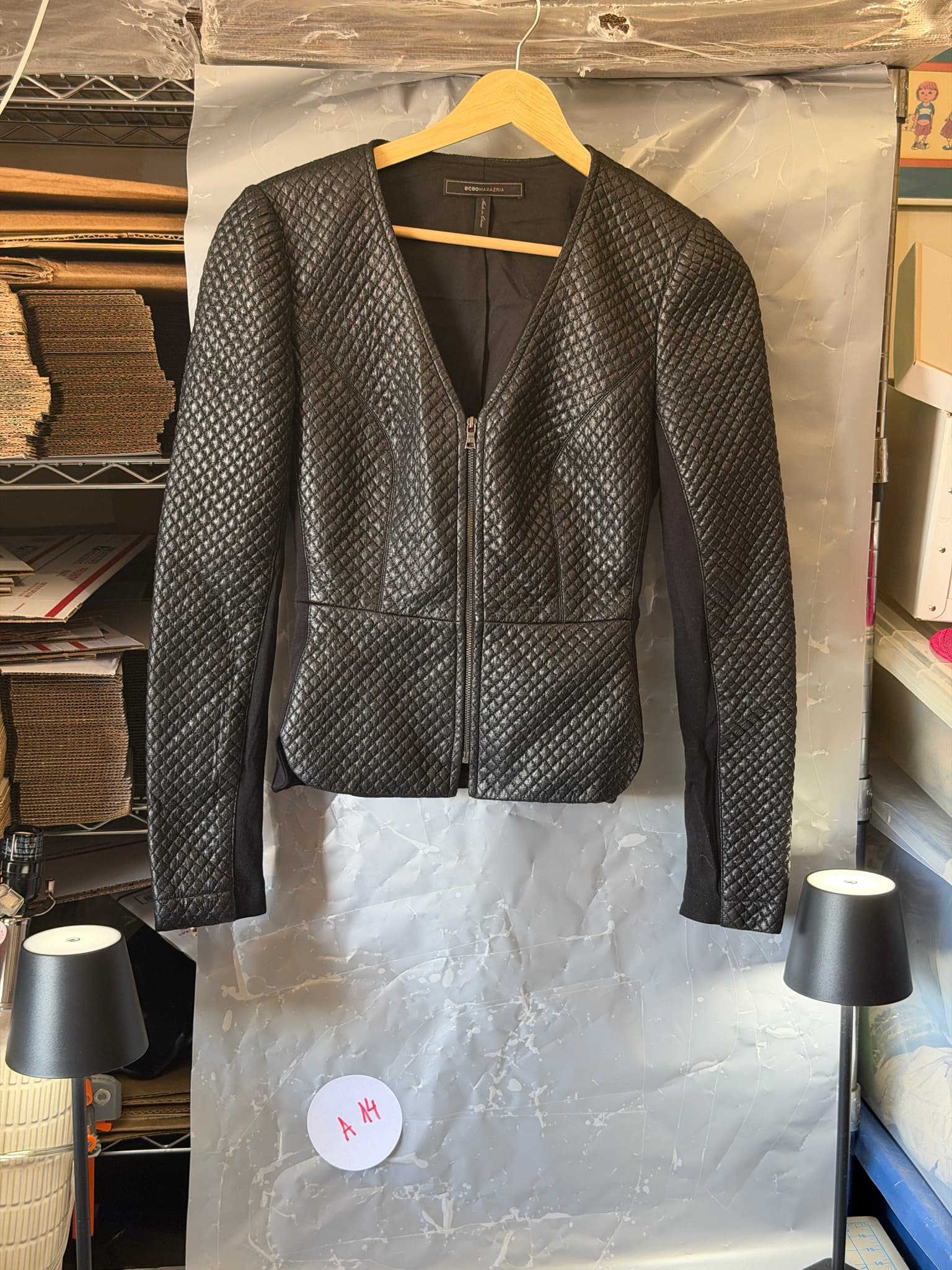 BCBGMAXAZRIA Black Quilted Peplum Faux Leather Jacket Women's XXS V-Neck Zip Fro