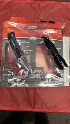 RoadPro Tactical Pocket Knife & Flashlight Set – 300 Lumens COB Lantern RP18079 - Thumbnail 6