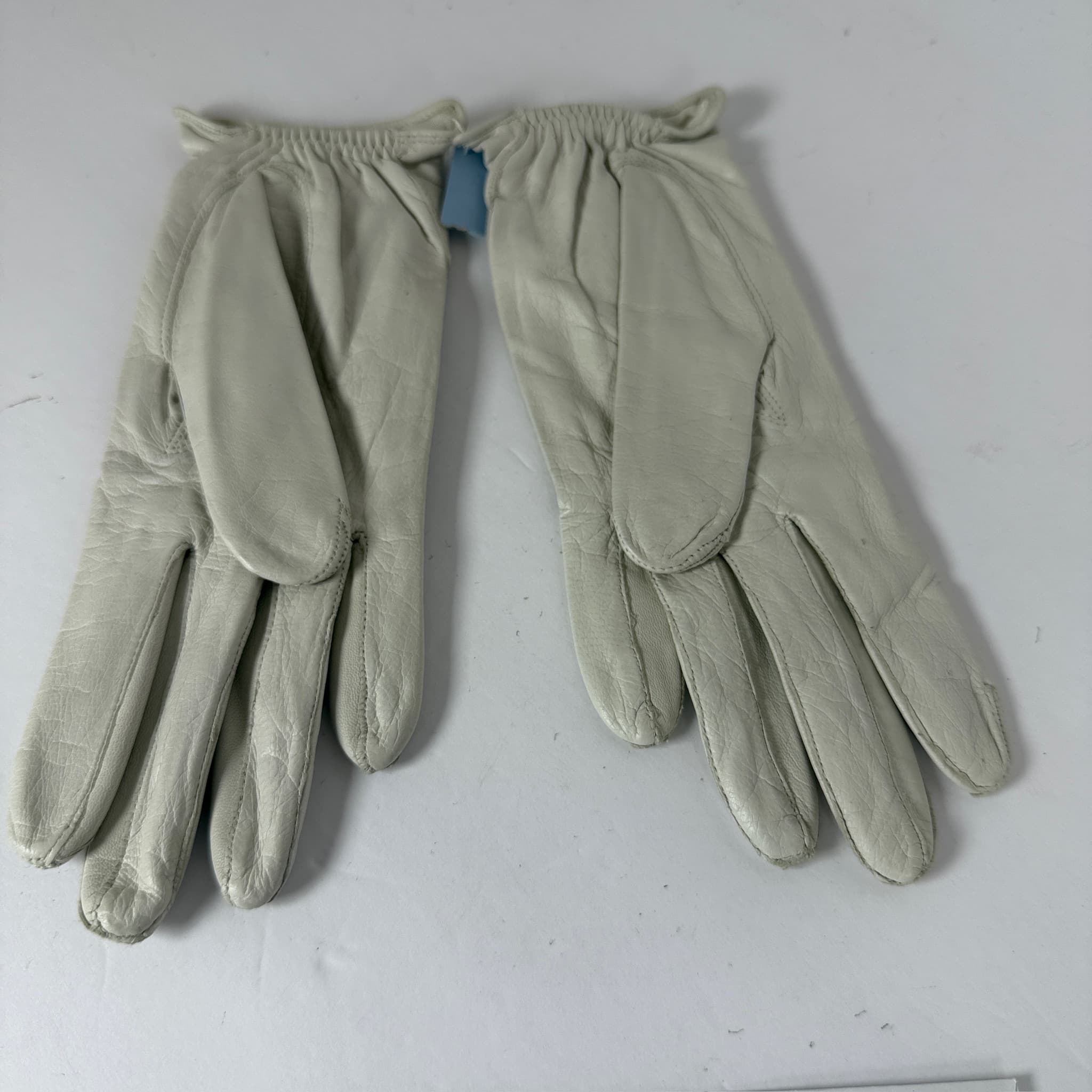 Van Raalte Real Kid Gloves 6 1/2 Silk Lined Table Cut Bone NEW w/ Defects - Thumbnail 6