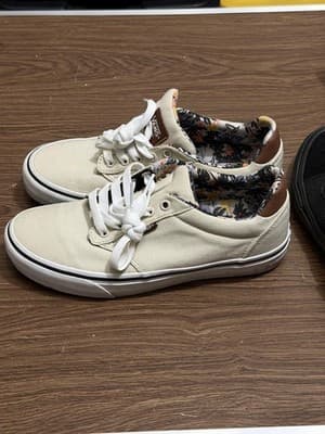 Lot of 2 Vans Shoes Men’s Size 8 – Beige Canvas & Black Suede/Canvas size 8 - Thumbnail 18