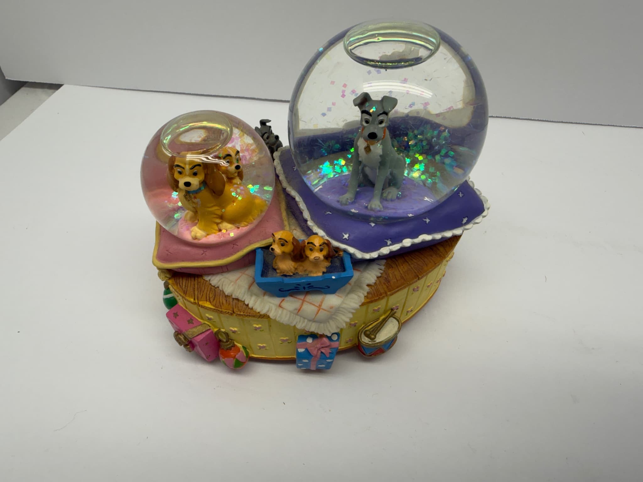 Disney Lady and the Tramp Musical Snow Globe "Fur Elise" Enesco