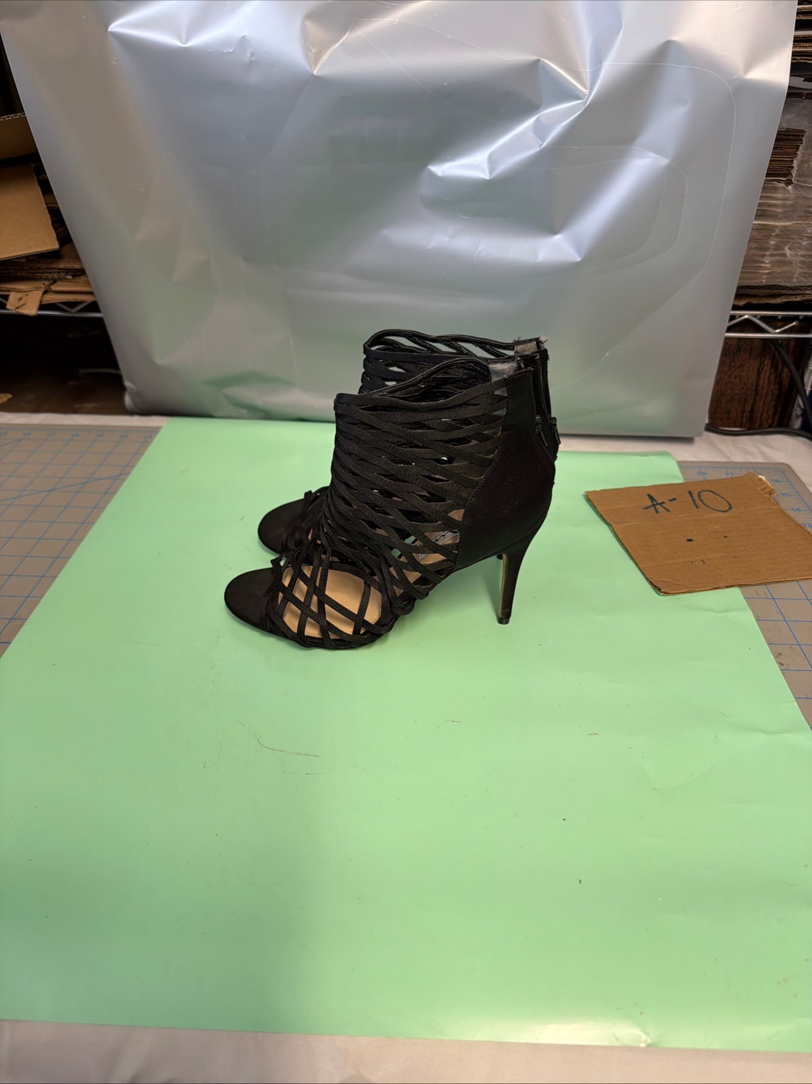 Nina Black Strappy Gladiator Stiletto Heels Women's Size 7.5M