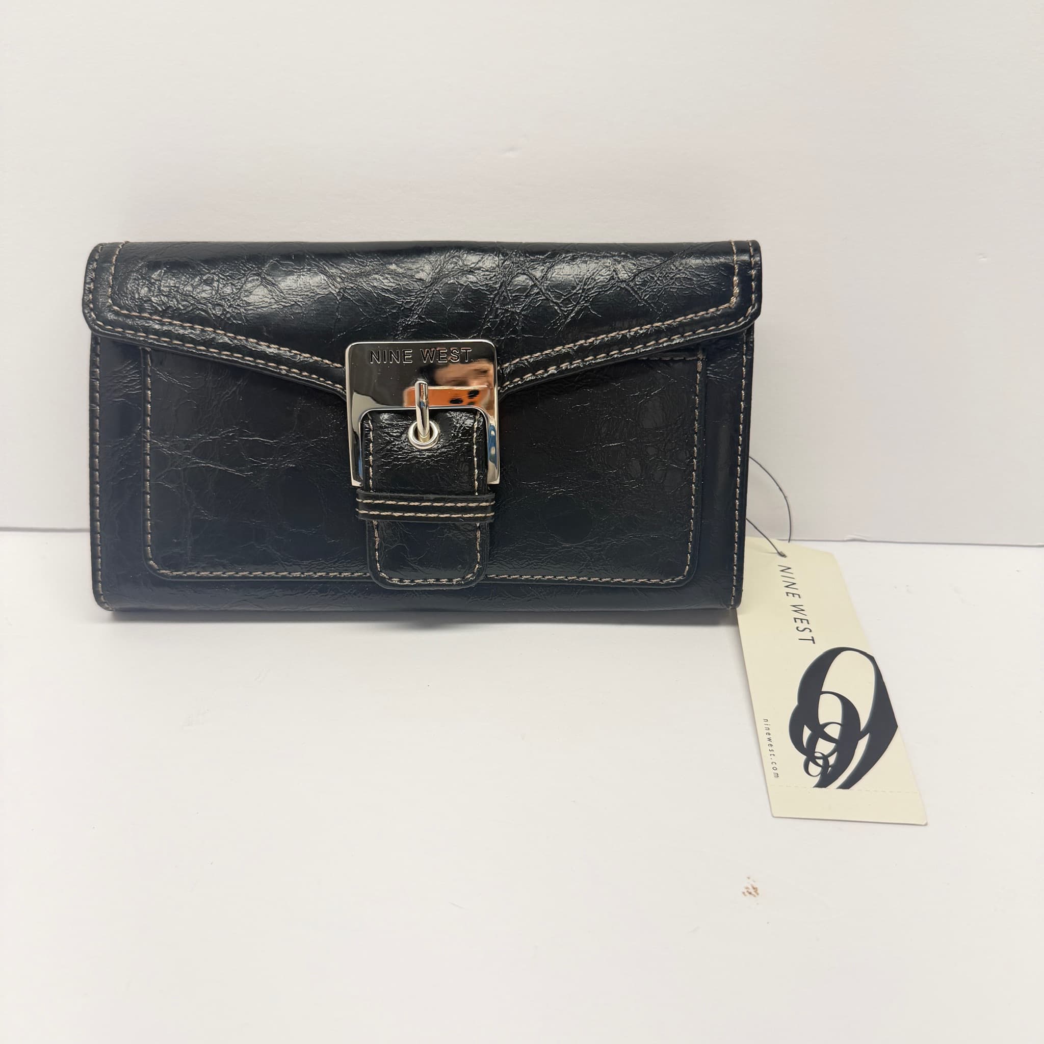 Nine West Hipster Slgs Boxed Black Wallet Snap Closure ID Window New w/ Tags