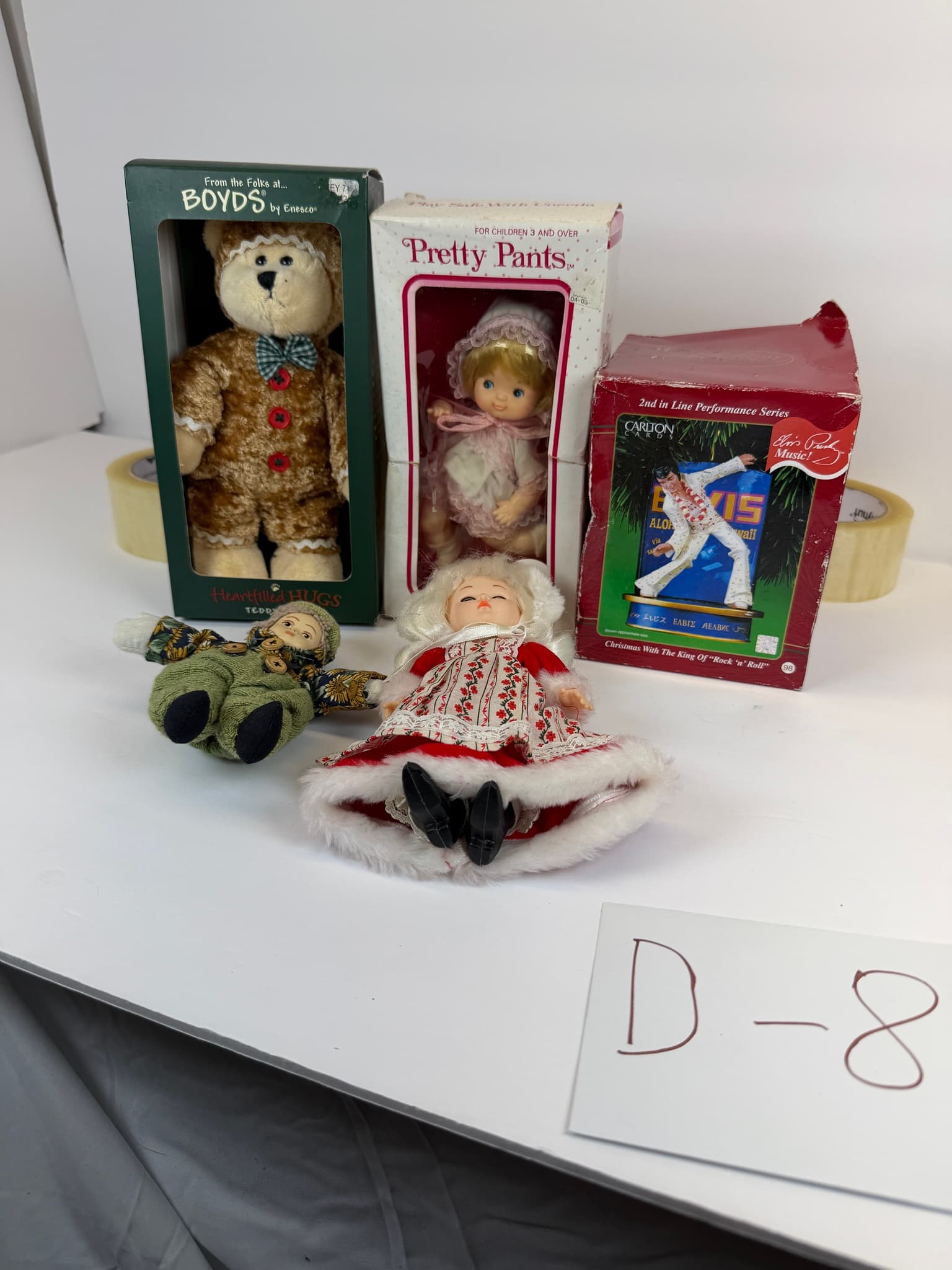 Boyds Bears Heartfelt Hugs Teddy Bear & Dolls Collection - New Other
