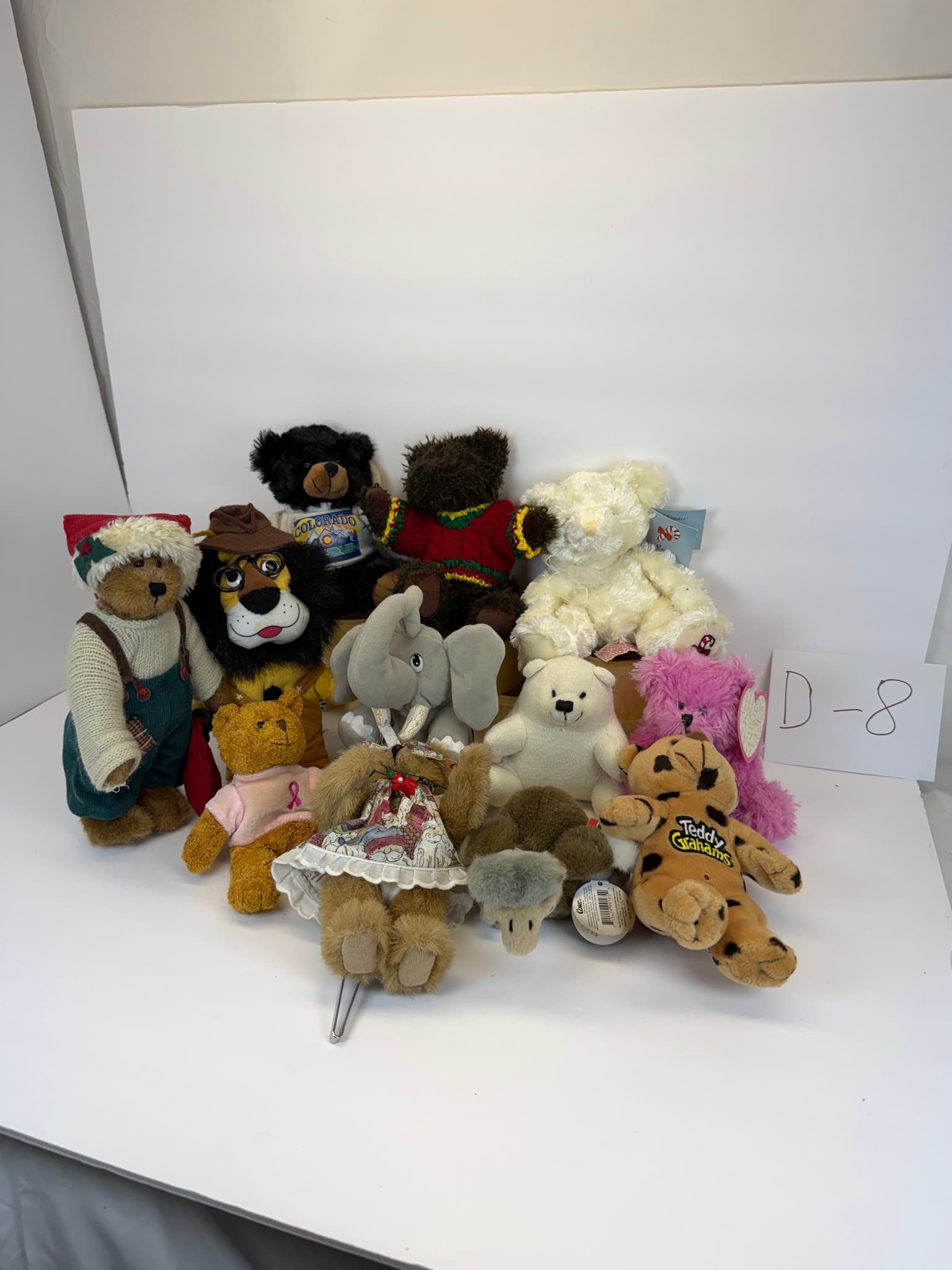 Lot of 12 Plush Toys Teddy Bears Elephant Lion Stuffed Animals Used Good