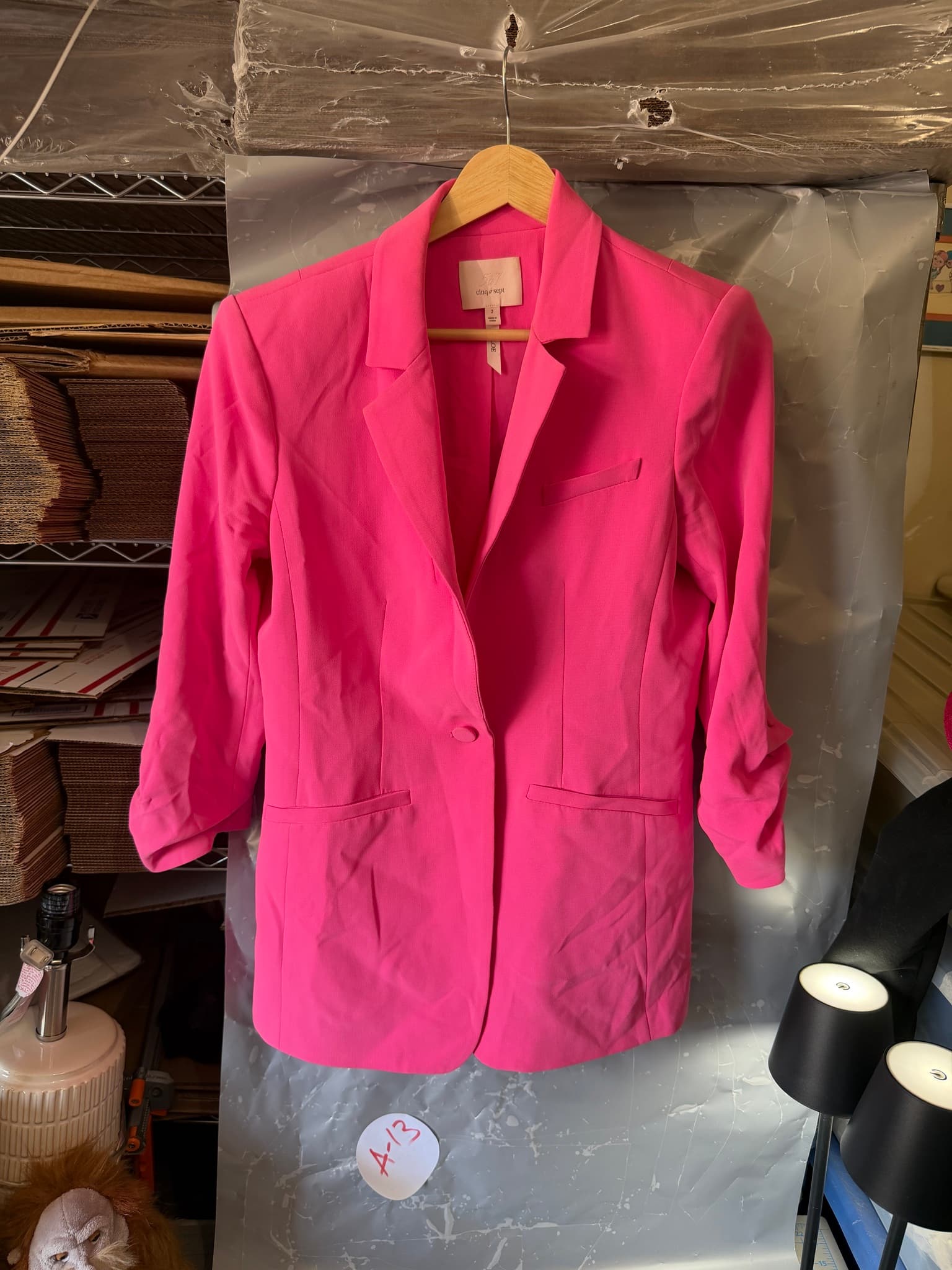 Cinq à Sept Khloe Blazer Pink Ruched Sleeve Women's Size 2