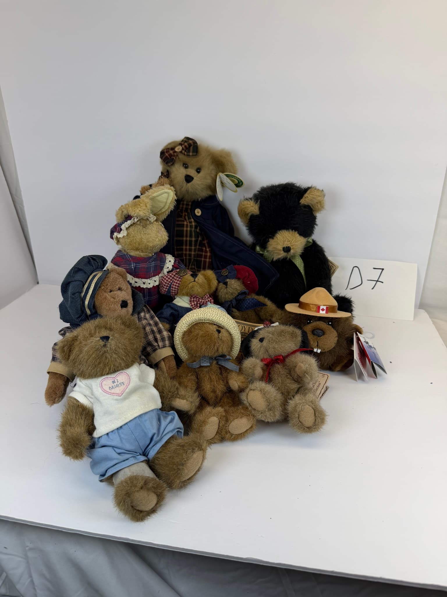 Boyds Bears Collection Lot of 9 Assorted Stuffed Animals Plush Toys