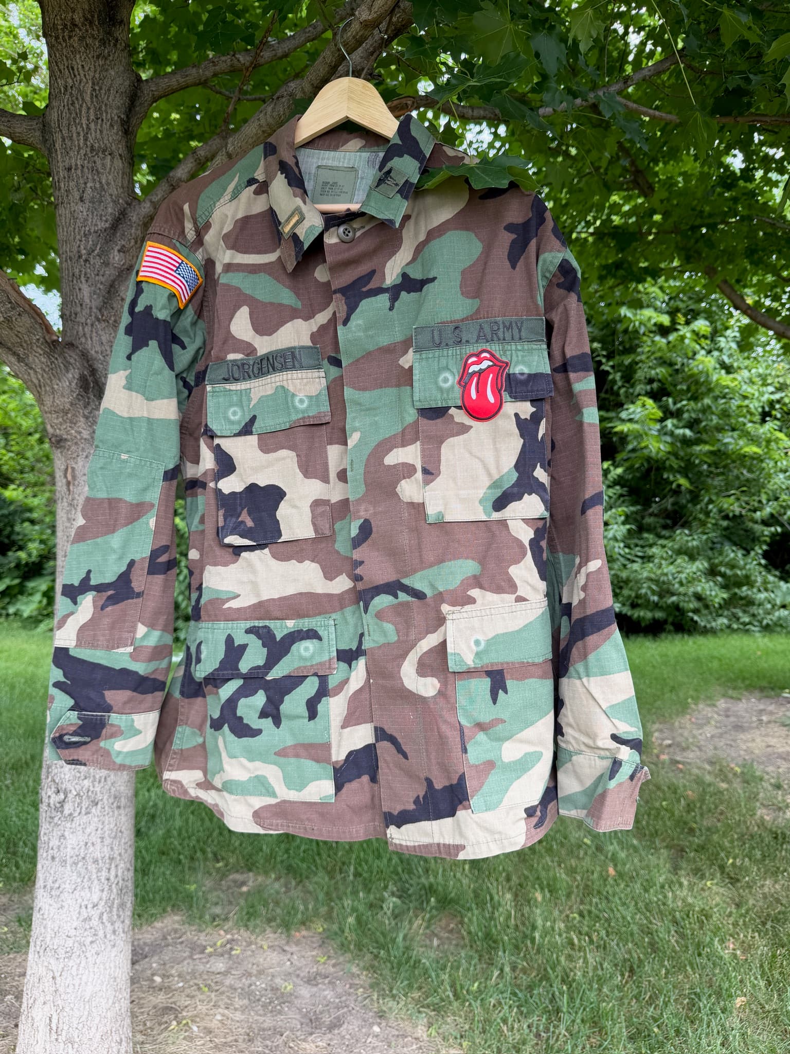 US Army BDU Jacket Woodland Camo Medium Short Rolling Stones Patch Jorgensen