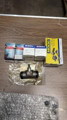 Lot of Automotive Parts – ACDelco, BWD, Moog, Novita EP29 – New Old Stock