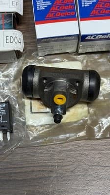 Lot of Automotive Parts – ACDelco, BWD, Moog, Novita EP29 – New Old Stock - Thumbnail 9