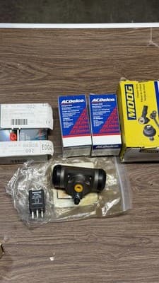 Lot of Automotive Parts – ACDelco, BWD, Moog, Novita EP29 – New Old Stock - Thumbnail 10