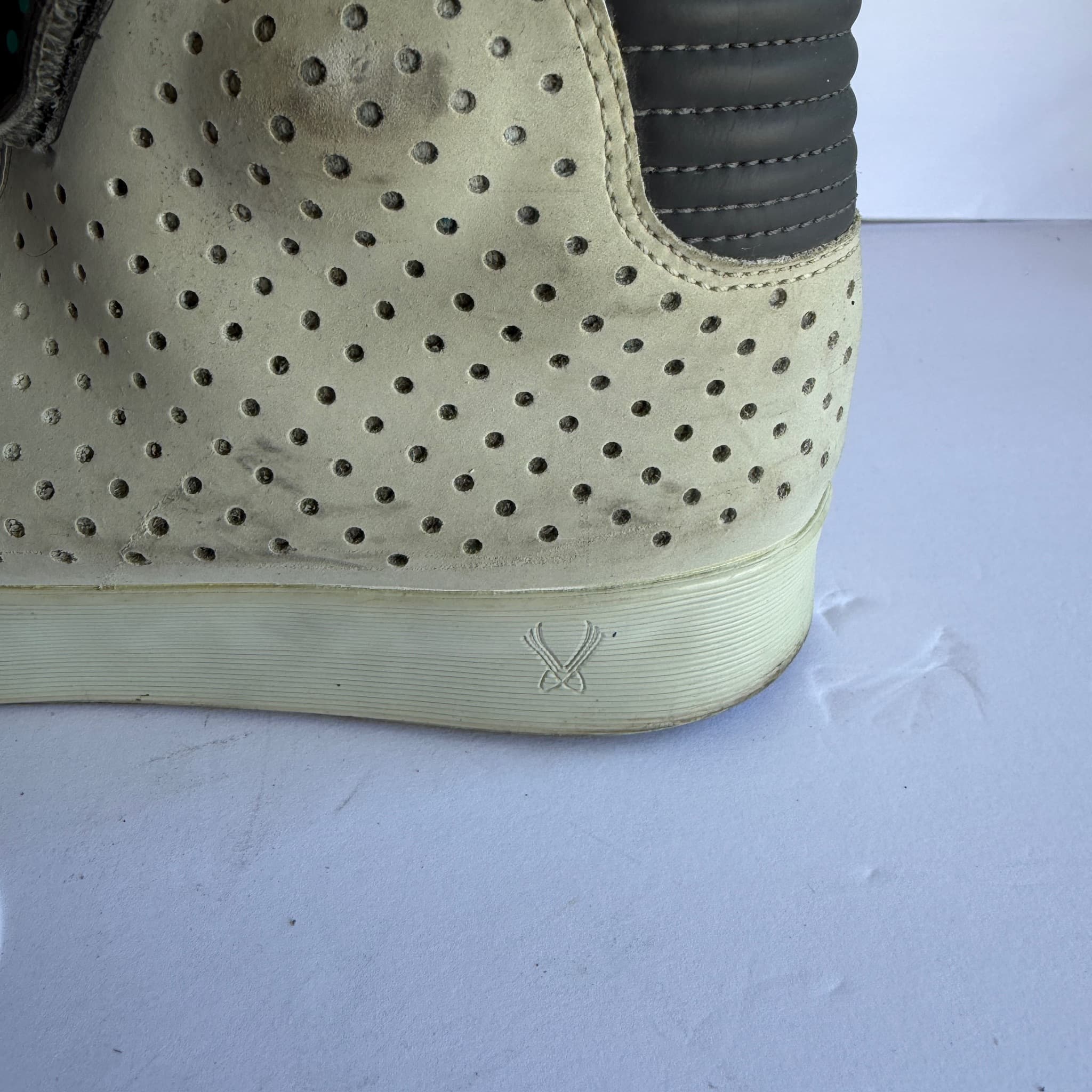 Nike Flystepper 2K3 Men's High Top Sneakers Size 9 US (42.5 EUR) Used - Good - Thumbnail 3
