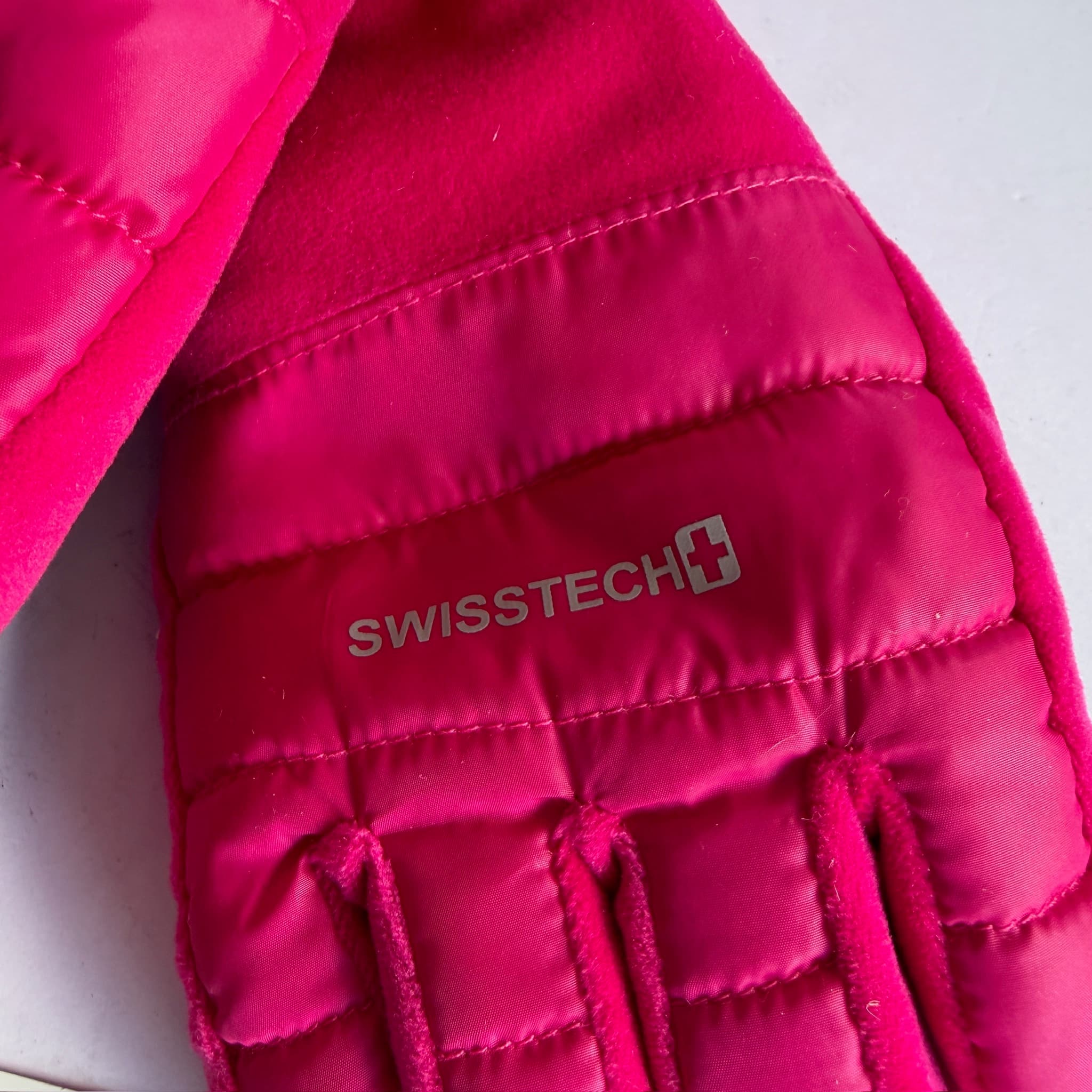 SWISSTECH Padded Fleece Lined Gloves Women's L-XL Pink Water Resistant - Thumbnail 2