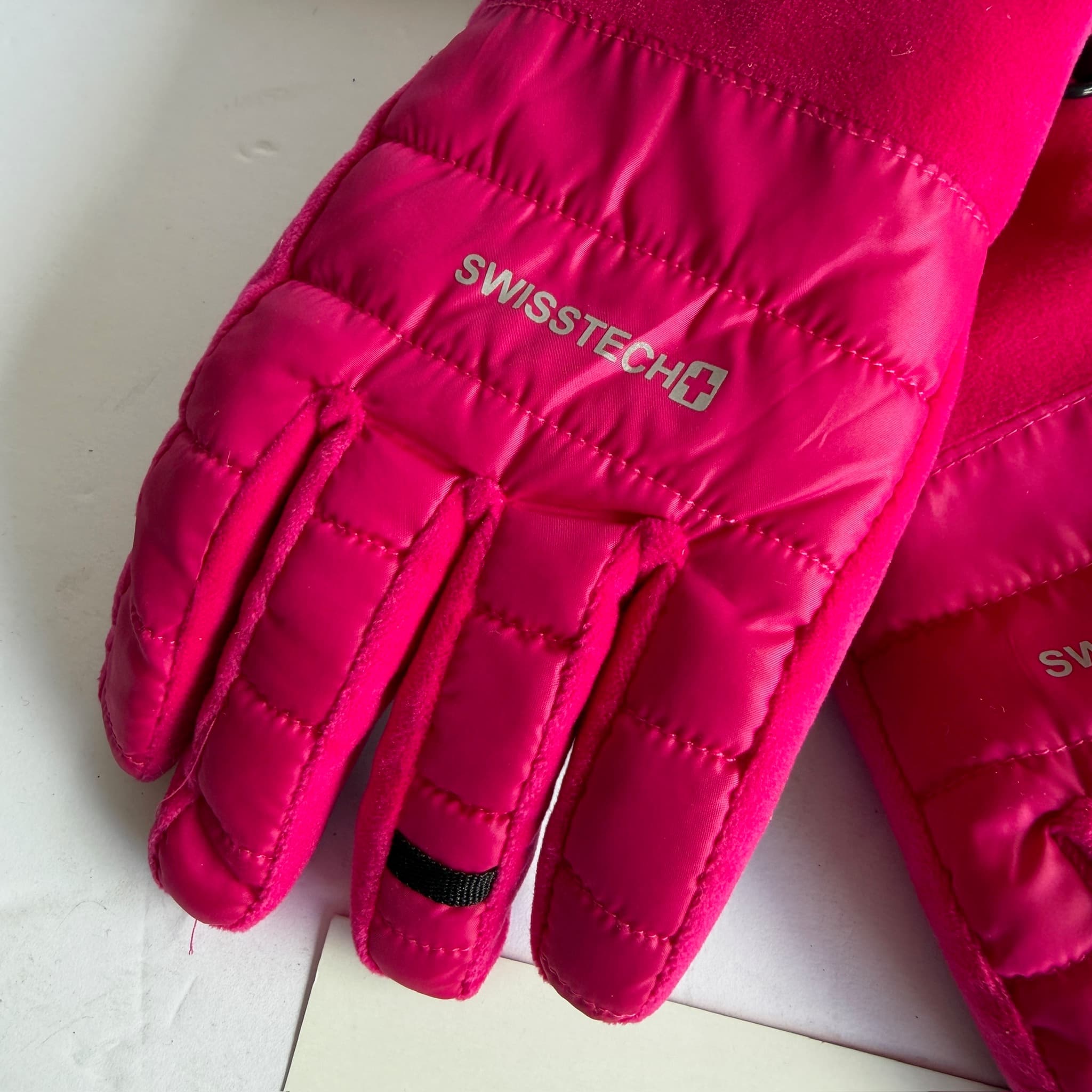 SWISSTECH Padded Fleece Lined Gloves Women's L-XL Pink Water Resistant - Thumbnail 3