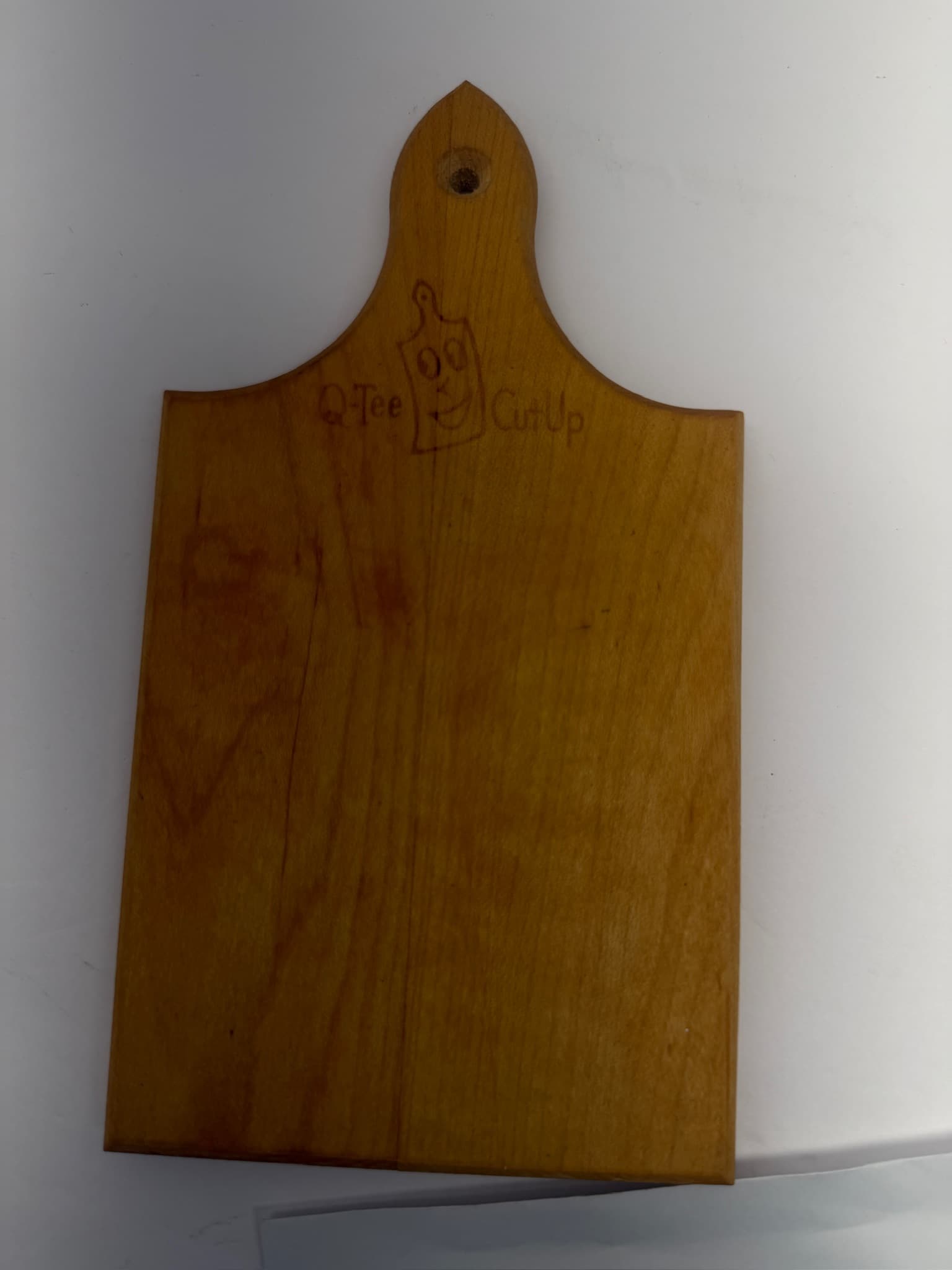Crate & Barrel QI Board Wooden Cutting Board Engraved "Q Tee Cut Up"