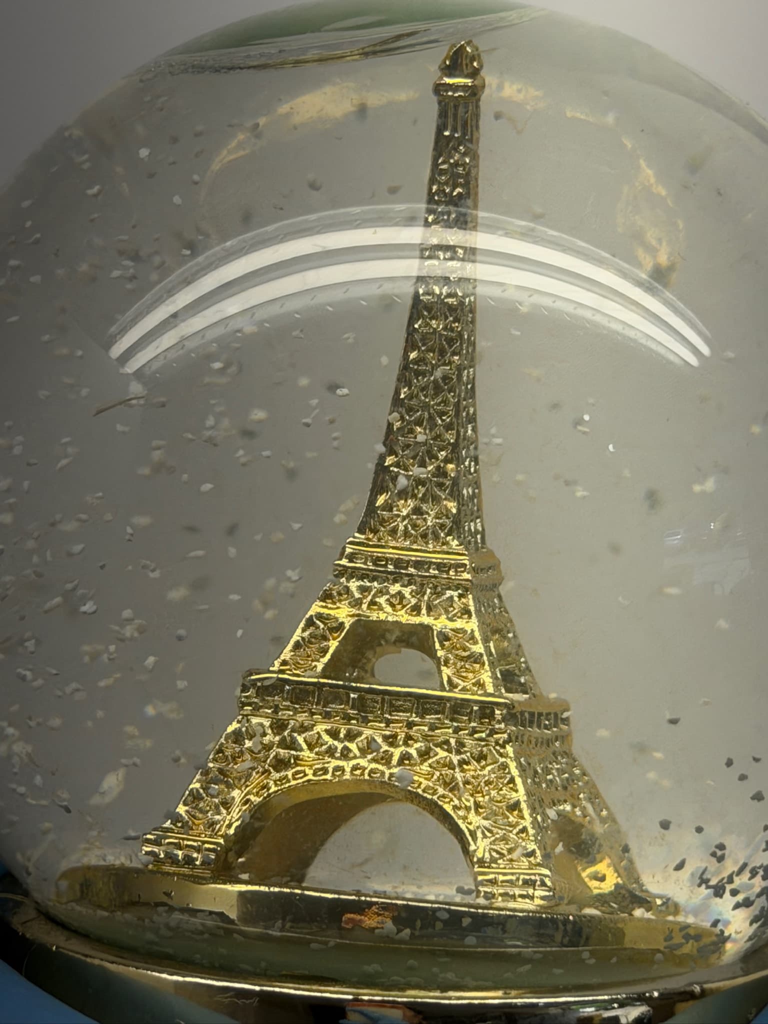 Walgreens Eiffel Tower Water Globe Glitter Snow Globe Gold Base Decor - Thumbnail 9