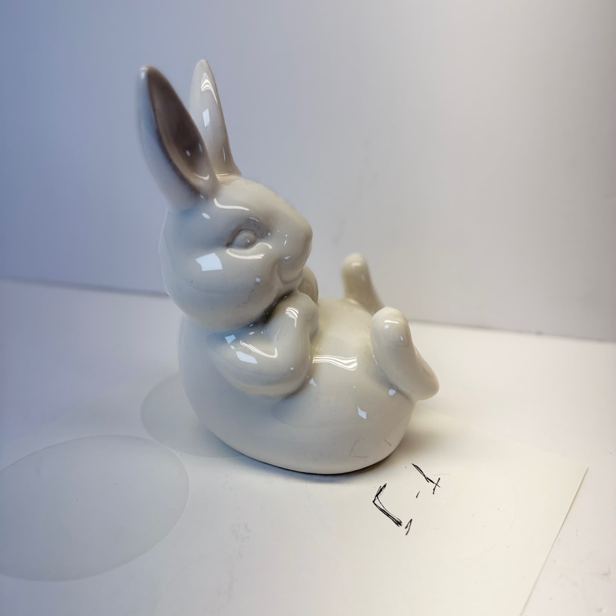 Ceramic Bunny Figurine Easter Decor Pre-owned Excellent - Thumbnail 3