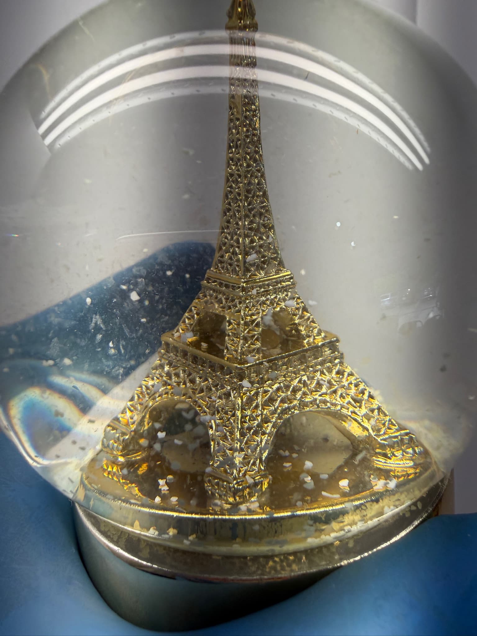 Walgreens Eiffel Tower Water Globe Glitter Snow Globe Gold Base Decor - Thumbnail 10