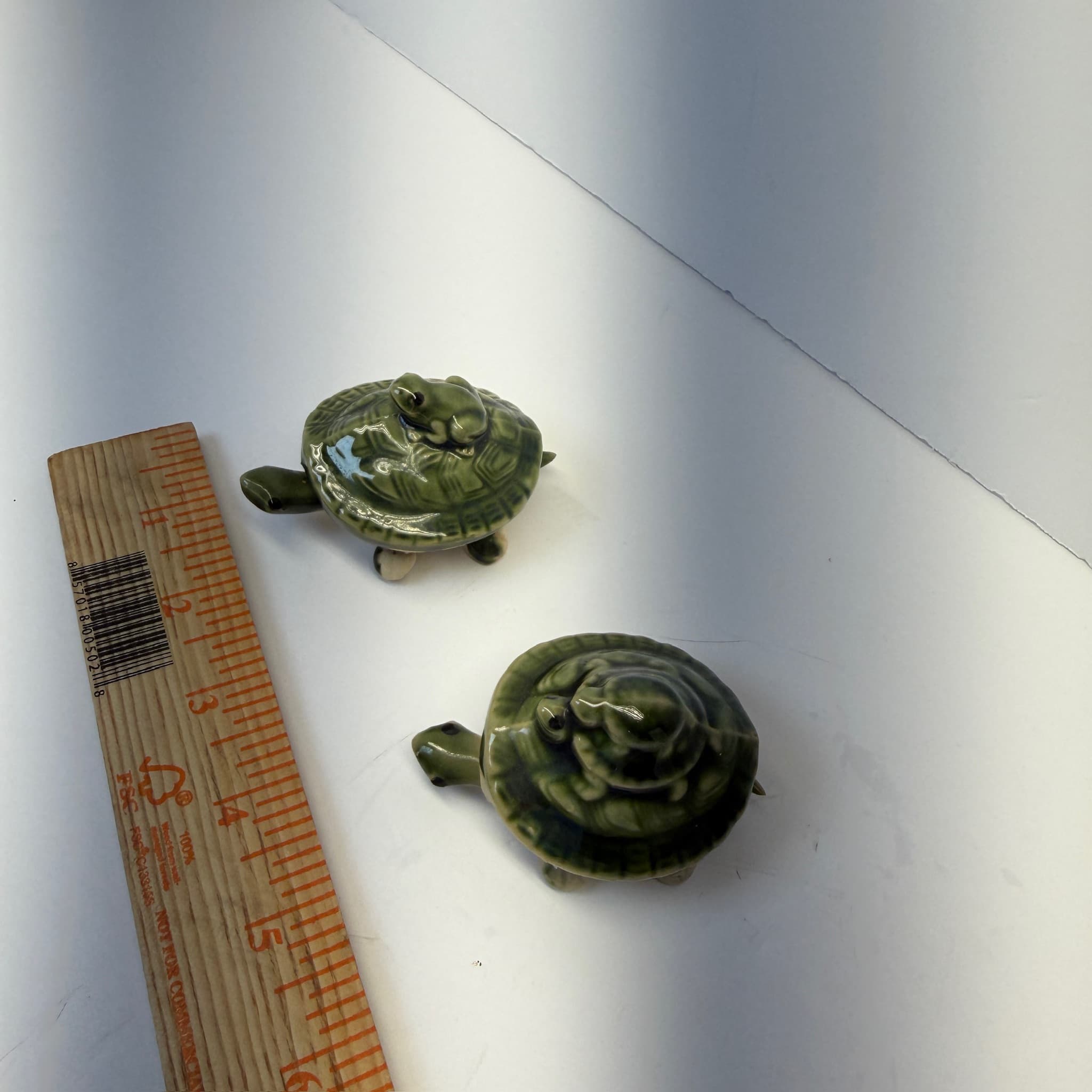 2pc Ceramic Turtle Figurines Green Glaze For Parts/Not Working - Thumbnail 4