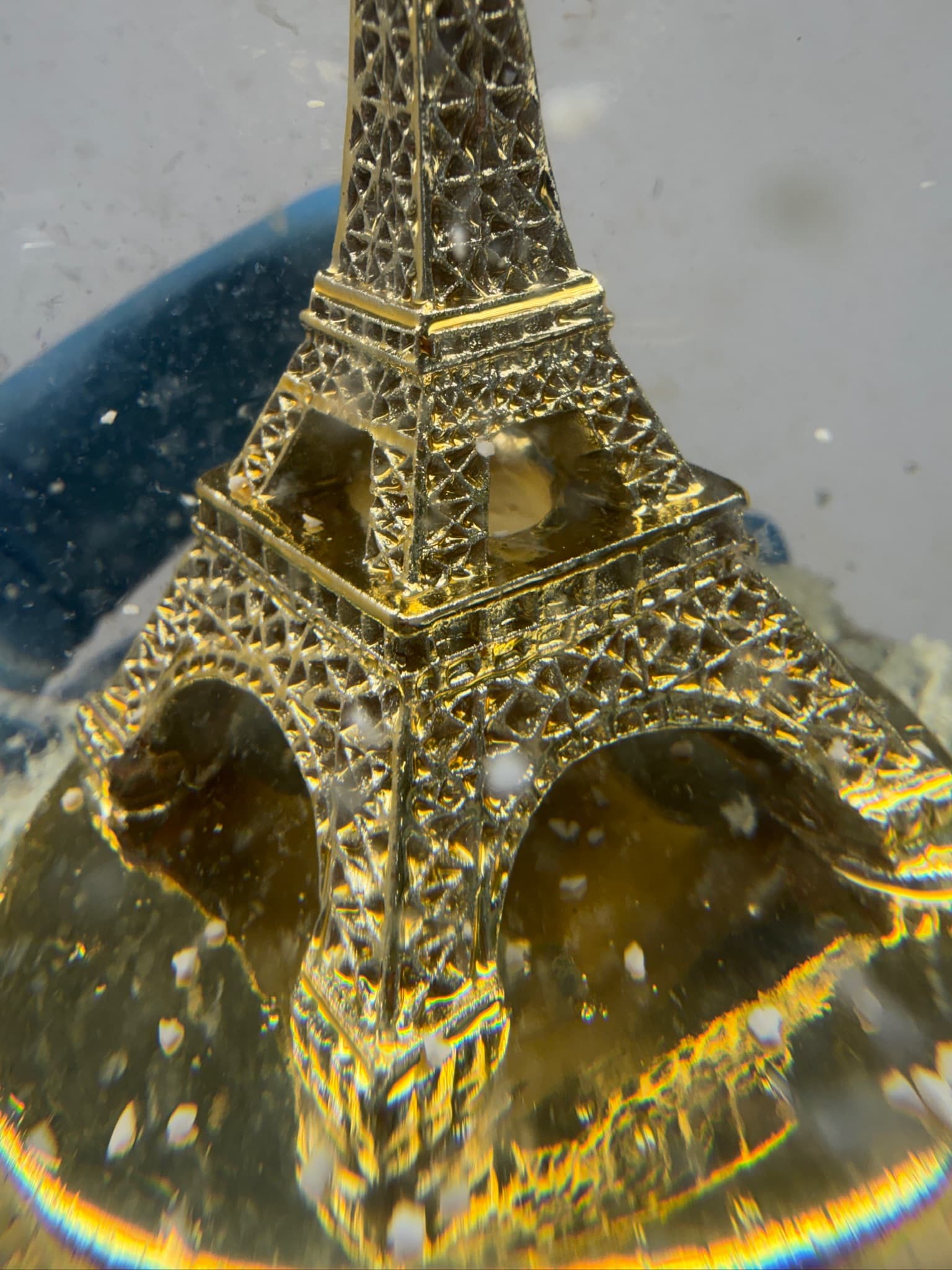 Walgreens Eiffel Tower Water Globe Glitter Snow Globe Gold Base Decor - Thumbnail 11