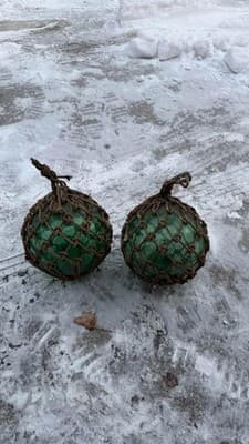 Vintage Green Glass Fishing Floats w Rope Net Nautical Decor Set of 2 - Thumbnail 9