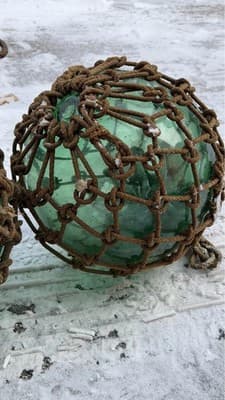 Vintage Green Glass Fishing Floats w Rope Net Nautical Decor Set of 2 - Thumbnail 6