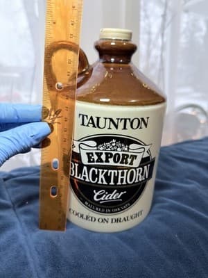 Small jug- Taunton Keg Blackthorn Cider, formerly a radio - Thumbnail 2