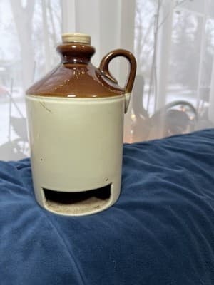 Small jug- Taunton Keg Blackthorn Cider, formerly a radio - Thumbnail 3