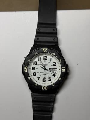 Casio MRW-200H Analog Dive Watch 5125 Quartz 100M Water Resistant Black